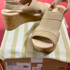 Clark’s Wedge Sandals. Sand Nubuck NWOT